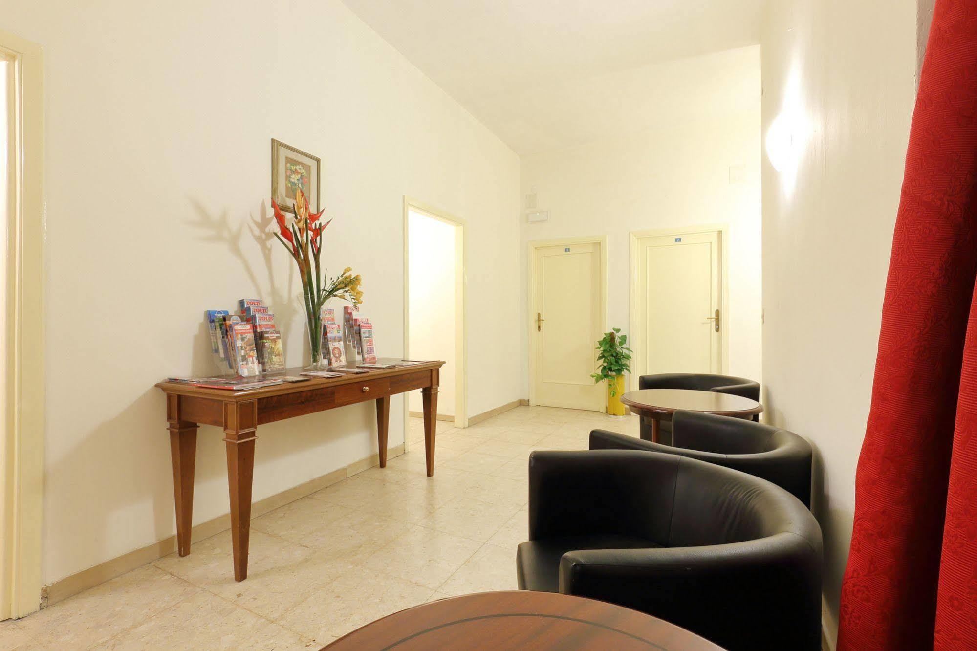 Hotel Ottaviani Firenze Bagian luar foto